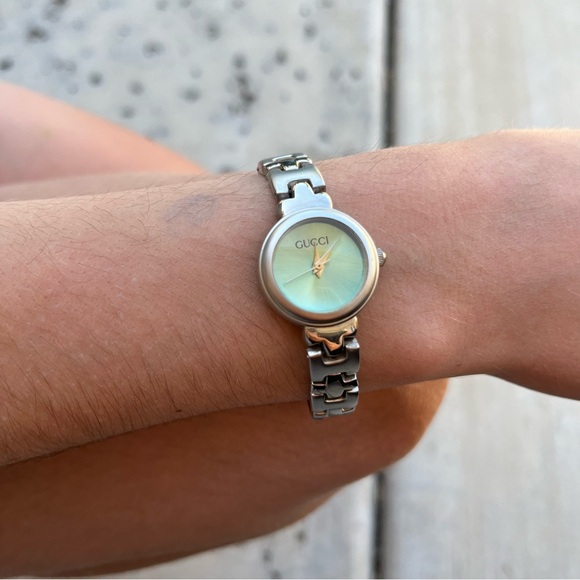 Vintage Gucci Watch - Picture 1 of 4